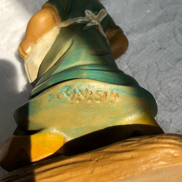 Vintage Dutch Holland Girl Figurine - Picture 7 of 7